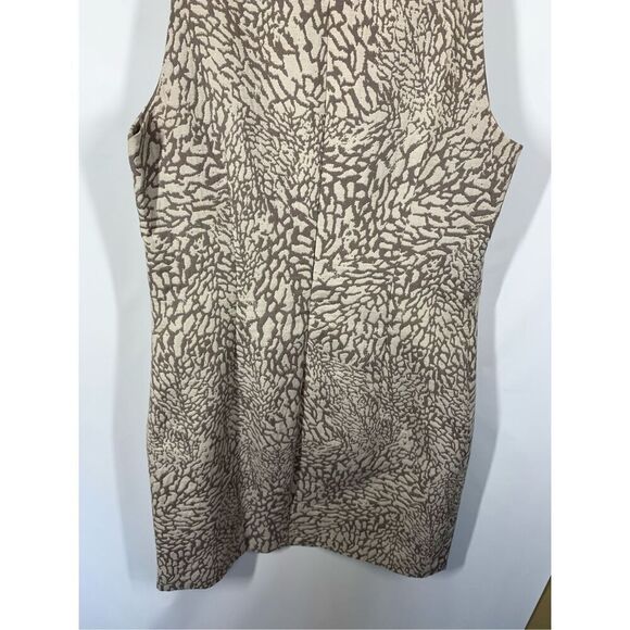 Banana Republic Women's Animal Pattern Sleeveless Split Neck Sheath Dress Size 6 - Picture 9 of 10